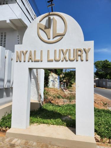 Nyali Luxury mombasa in Момбаса