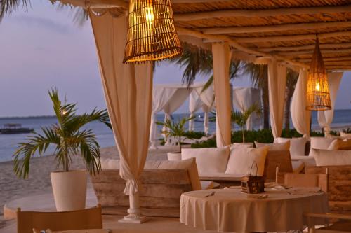 Restaurant, The Majlis Resort in Lamu
