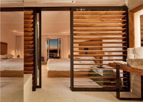 Photo 47 Myconian Imperial - Leading Hotels of the World