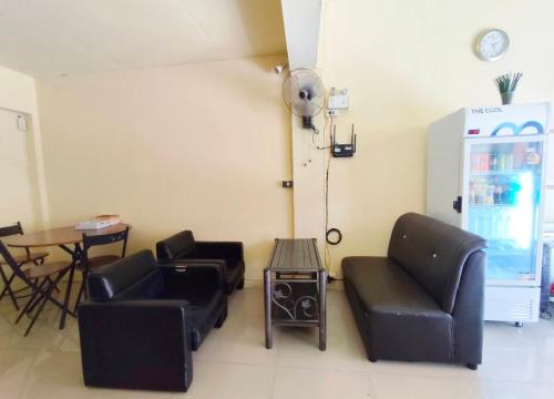 Facilities, Smile Capsule Hostel near Srigurd Temple