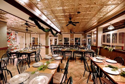 Banketna dvorana, Burleigh Falls Inn in Trent Lakes