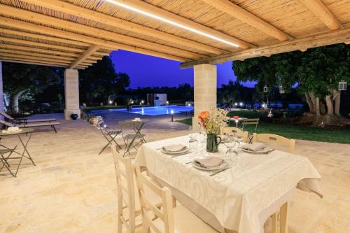 Swimming pool, Masseria il Vignale in Contrada Donnagnora