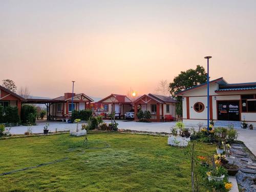 ที่พักใกล้วัดพระธาตุหมื่นหิน-บ้านโฮมฮัก HomeHug in Kuchinarai