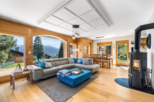 Chalet Campanule a Anzere avec vue sur les Alpes