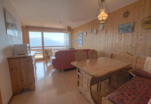 Appartement Cristal 604 pres de la telecabine a Anzere avec vue sur les Alpes