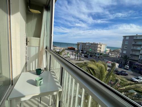 Appartement place maillol vue mer SAINT CYPRIEN PLAGE SC610-036 - image 4