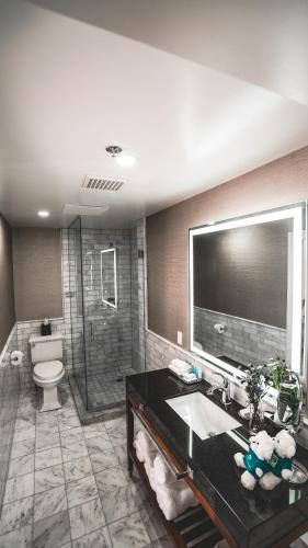 Executive King Room