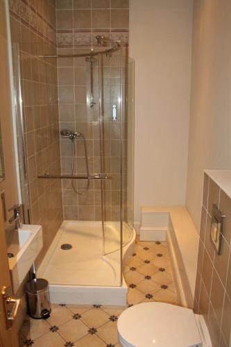 Bentinck Hotel - image 7