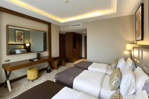. Crowne Plaza Yalova by IHG