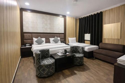 Hotel Radiance, Karol Bagh, New Delhi - New Delhi