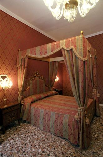 Casa Pisani Canal, Benátky
