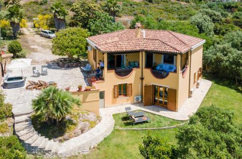 NURAS - Villa Mudeju Countryside seaview – khách sạn tại Caragol