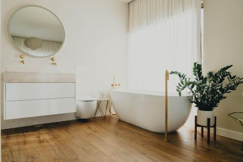 Casa dos Fetos Ericeira Sintra in กอร์เตเซีย