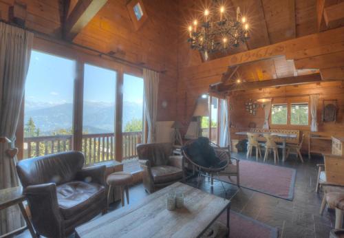 Chalet Isbane a Anzere avec vue sur les Alpes