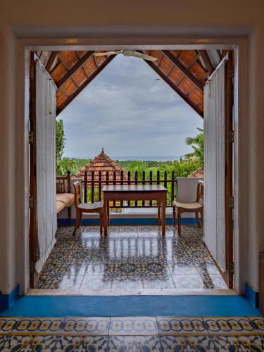 山頂度假村 (Over The Hill Resort) in 波瓦爾