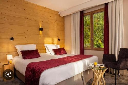 Hotel Les Grillons in Talloires-Montmin