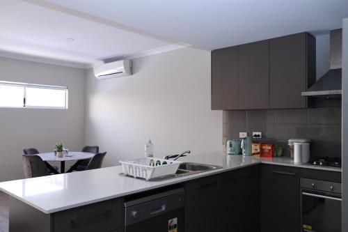 Sweet Home Property 7 Kewdale - Lathlain