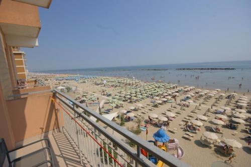 30 Trilocale fronte mare