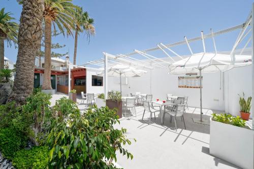 Labranda Playa Club - image 10