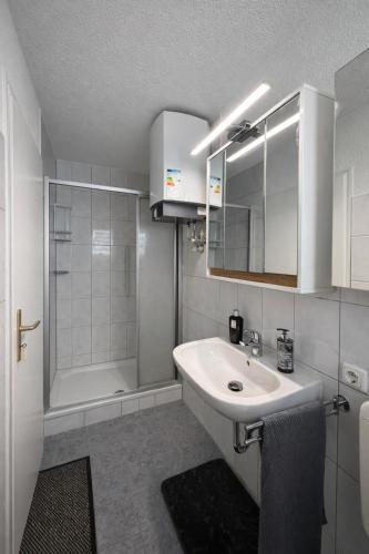 Fürdőszoba, Zentral gelegene Wohnung in Kempten in Mariaberger