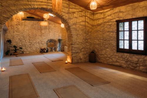 Off Grid Girona in Beuda