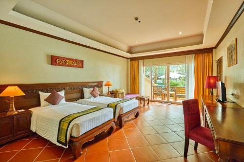 room detail thumbnail 1