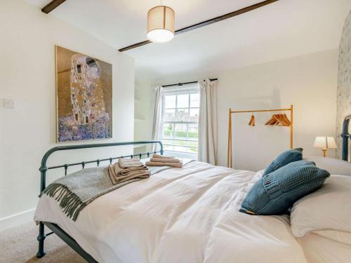 Iekārtas, 2 Bed in Haywards Heath oc-60405 in Horsted Keynes