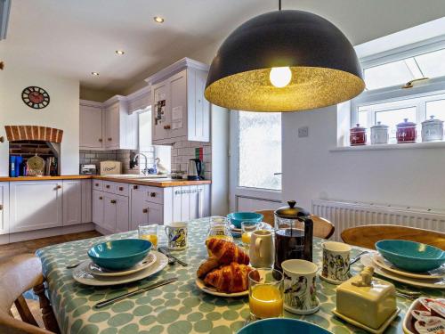 Iekārtas, 2 Bed in Shereford oc-kt156 in Tatterford