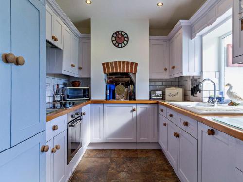 Iekārtas, 2 Bed in Shereford oc-kt156 in Tatterford
