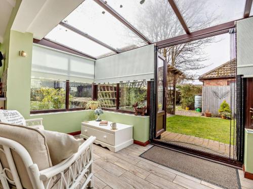 Iekārtas, 2 Bed in Louth oc-74152 in North Somercotes