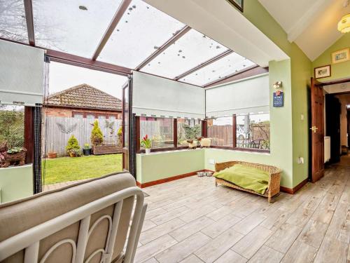 Iekārtas, 2 Bed in Louth oc-74152 in North Somercotes