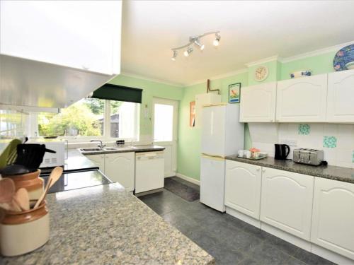 Iekārtas, 3 Bed in Great Snoring oc-kt075 in Greitsnoringa
