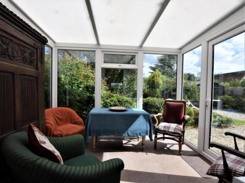 Iekārtas, 3 Bed in Great Snoring oc-kt075 in Greitsnoringa