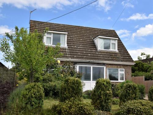 Iekārtas, 3 Bed in Great Snoring oc-kt075 in Greitsnoringa