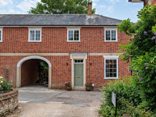 3 Bed in Colchester oc-94016