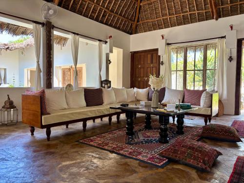 Flower House – khách sạn tại Malindi