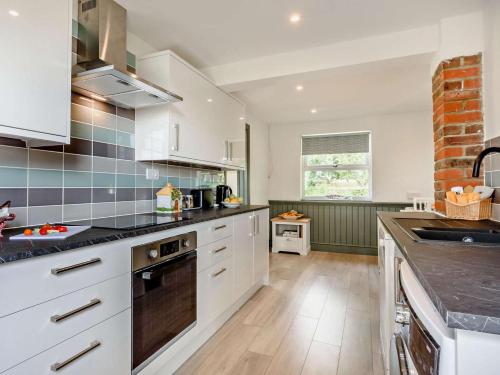 Seadmed, 2 Bed in Hailsham oc-89416 in Hailsham