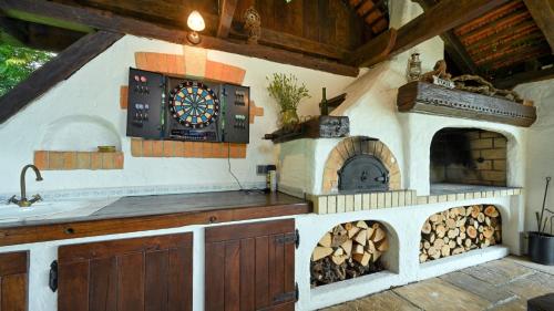 設施, Oldwine House Loznjak by Villas Guide in 瑪比亞比斯特里察