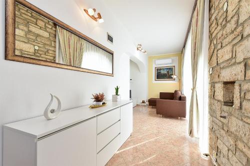 Apartment 810 in Лижнян