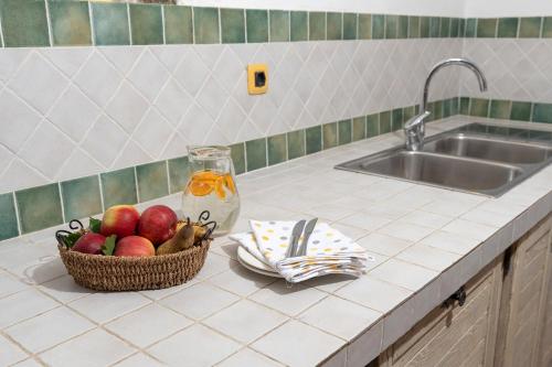 House Marin - image 38