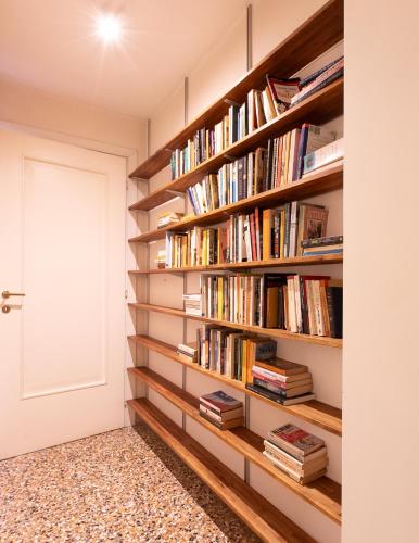 Foscolo Apartments - main image