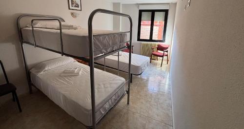 DORMERO Hotel y Albergue Sahagun in Sahagun