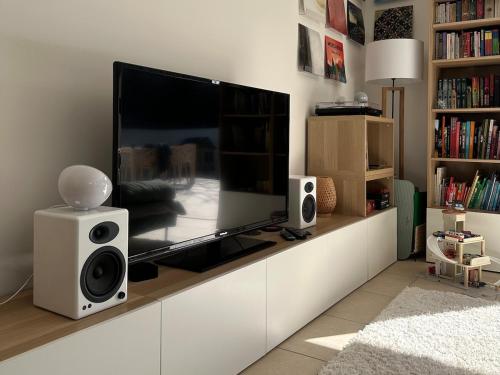 Casa Del Sol Peaceful haven with heated pool gîte à louer Gontier