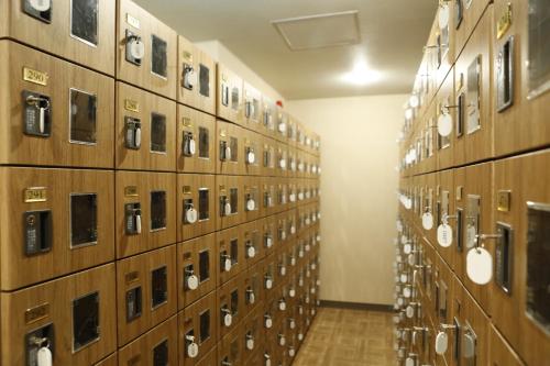 Shinjuku Kuyakusho-mae Capsule Hotel