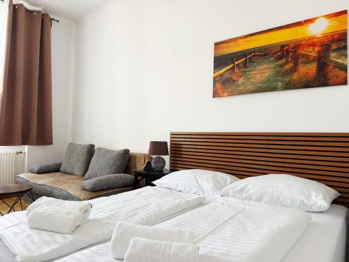 Apartment Hasengasse - Free Highspeed-Internet - Tap to explore photos