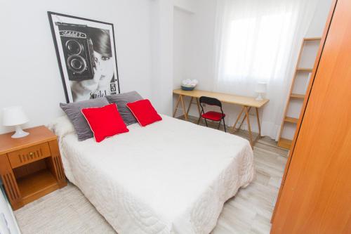 Classy 4 bedrooms Apartment - image 27