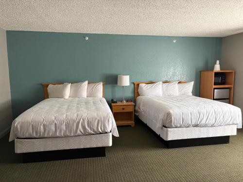 Simply Home Inn & Suites - image 11