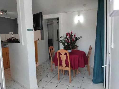 . Appartement cosy à Saint-François avec balcon