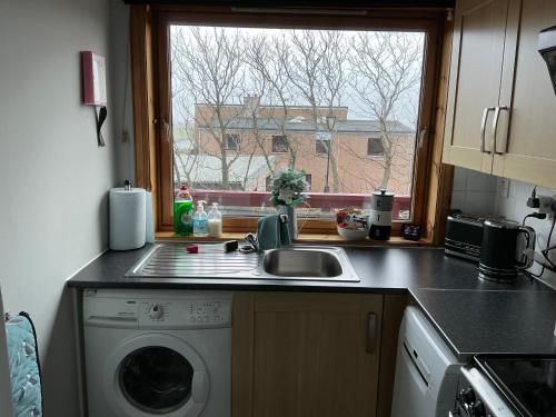 Apartment 2, Craigmore, Upper Baila, Lerwick in Шетланд