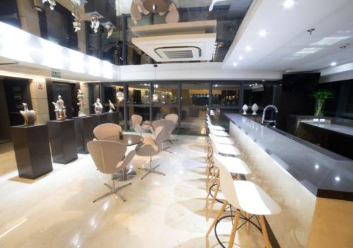 Bar/lounge, Nord Luxxor Citymix in Campina Grande